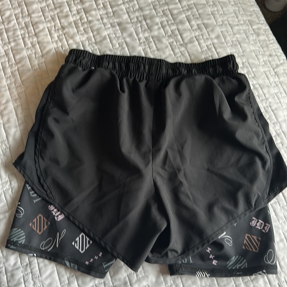 Nike Dri-Fit Shorts - Girls Size L - Picture 2 of 3
